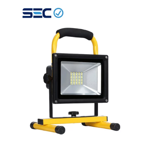 PROYECTOR LED DE EMERGENCIA RECARGABLE SMD 20W IP66
